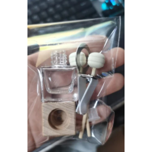1 PC Car Perfume Bottle Perfume Pendant Car-styling Air Freshener Hanging Glass Bottle Auto Ornament Diffuser For Essential Oils