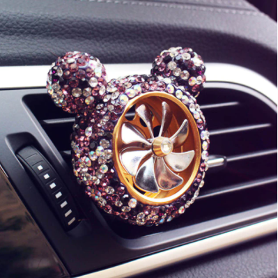 Creative Bling Crystal Diamond Cartoon Car Air Freshener Outlet Vent Clip Car Perfume Solid Diffuser Car Accessories for Girls